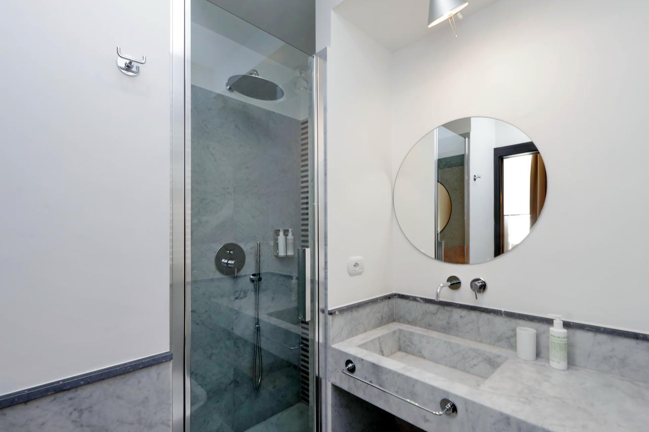 Colonna 32 Hotel Рим Екстериор снимка