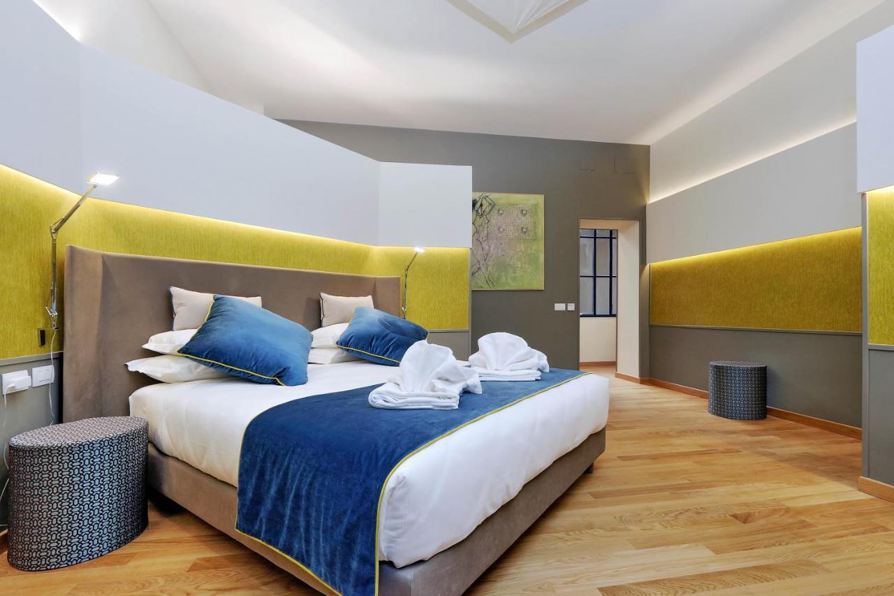 Colonna 32 Hotel Рим Екстериор снимка