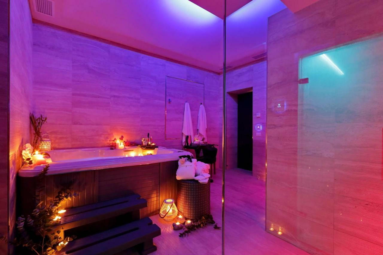 Colonna 32 Hotel Рим Екстериор снимка