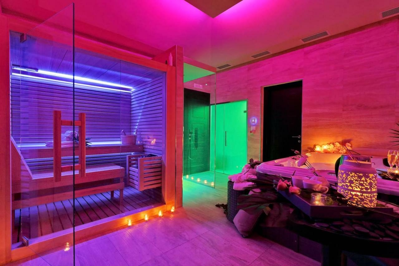 Colonna 32 Hotel Рим Екстериор снимка